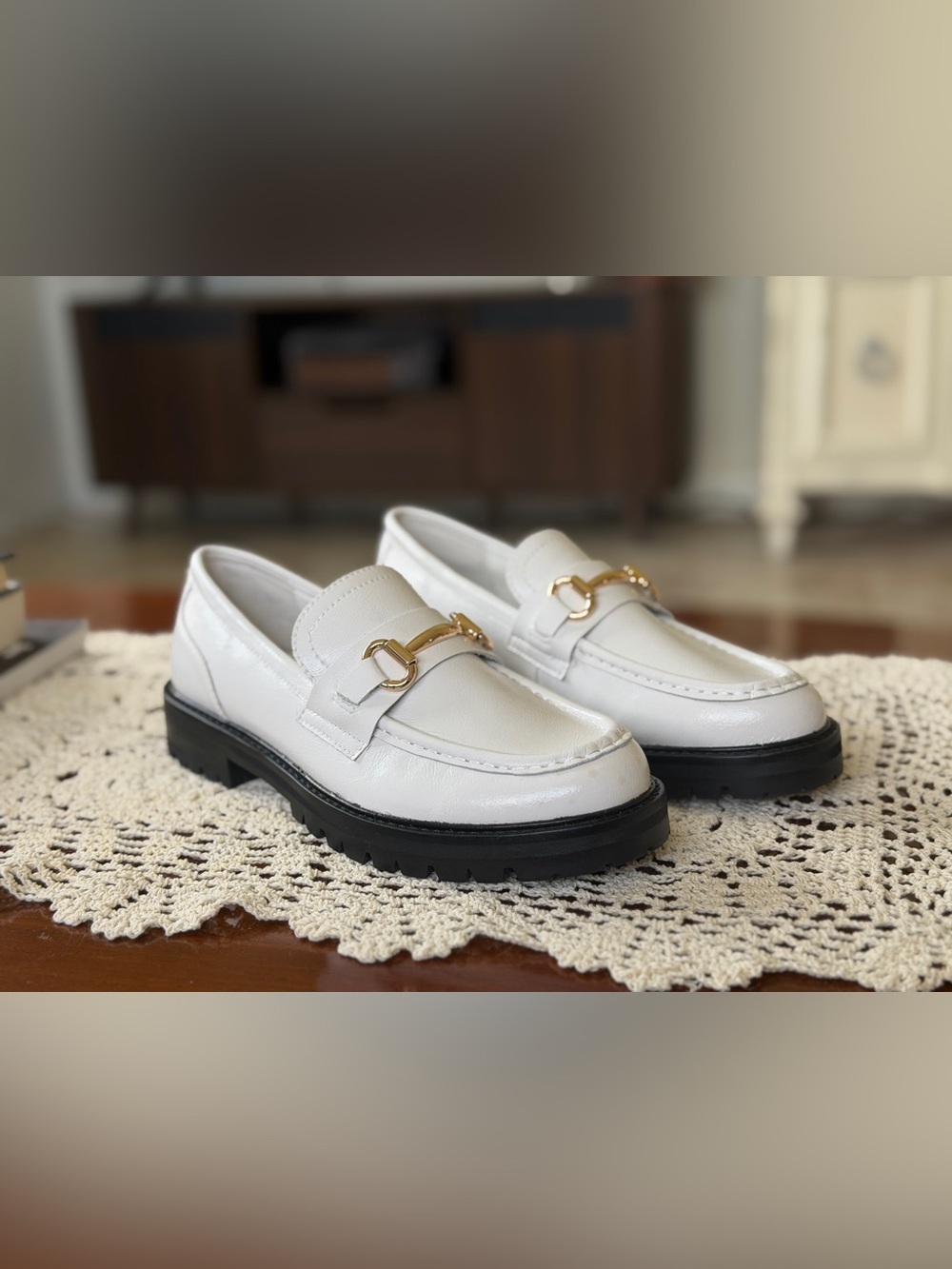 Steve Madden White Leather Loafers with Gold Bit